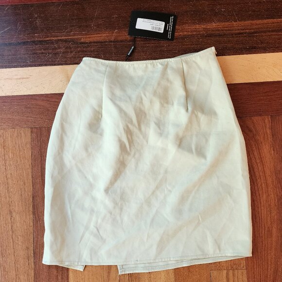 NWT PrettyLittleThing Sage Green Twist Front Split Leg Mini Skirt Size 6 - Picture 12 of 12